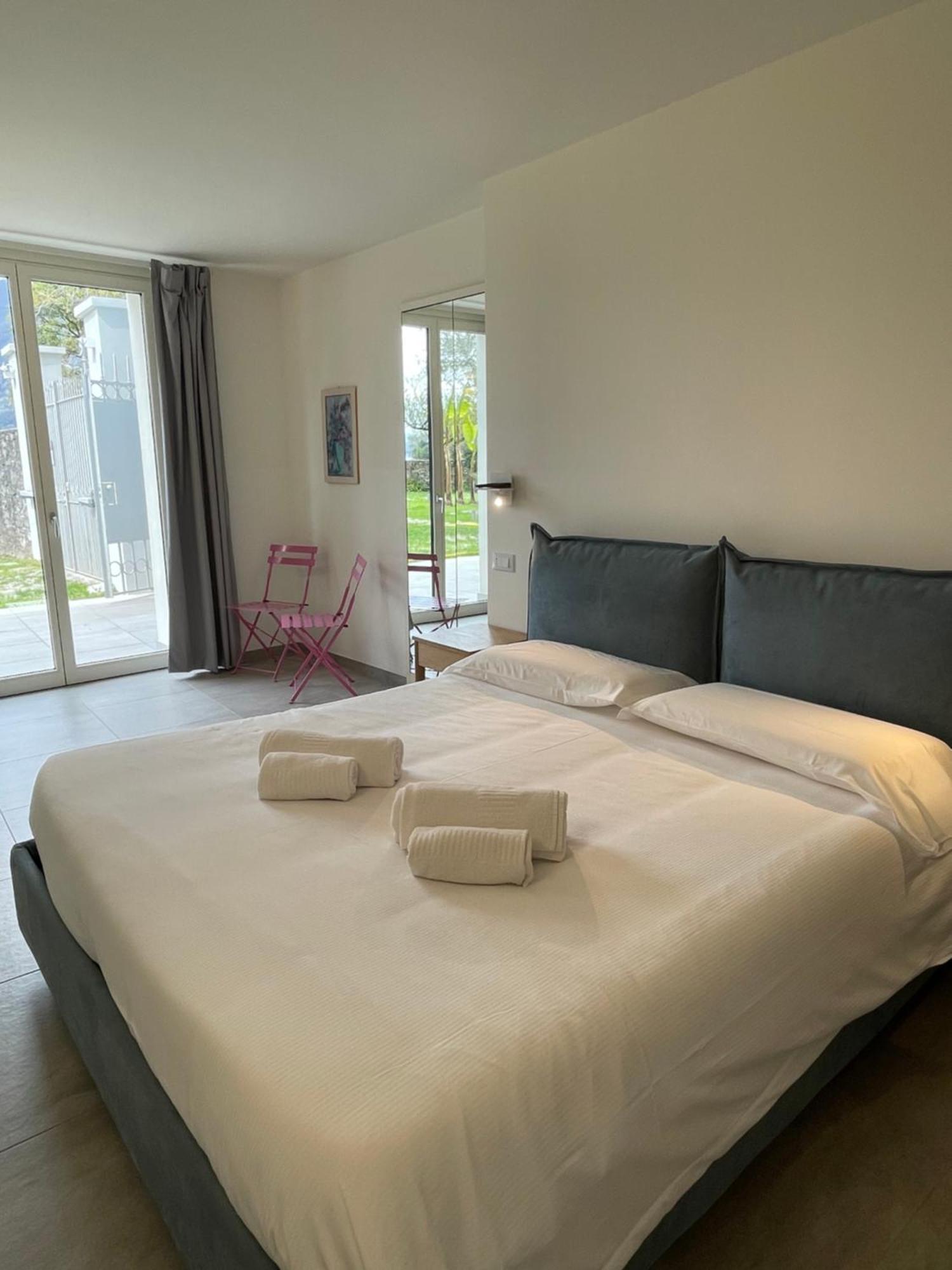 Villa Franca Pilzone ภายนอก รูปภาพ